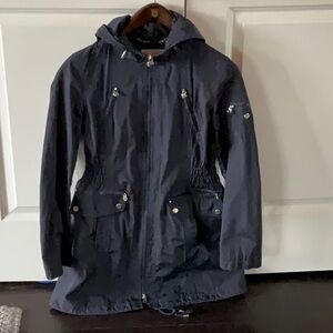 Laundry Navy blue hooded windbreaker / raincoat